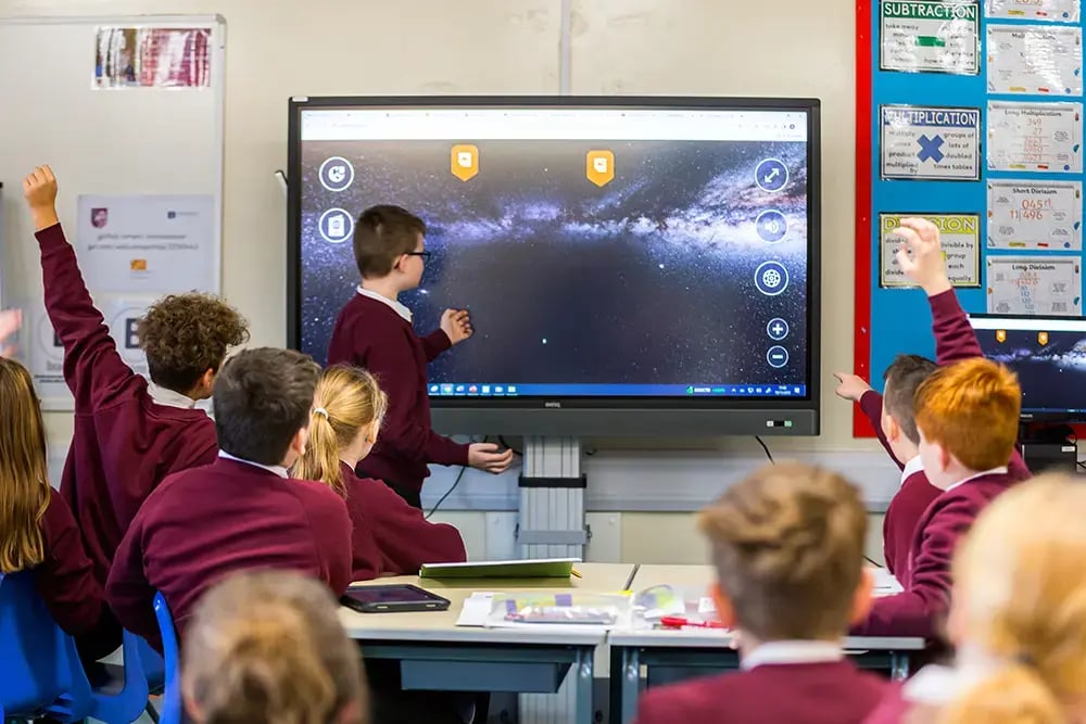 SMALL Lyfta in use De Lacey Primary Pontefract 2 SMALL Lyfta in use De Lacey Primary Pontefract 2